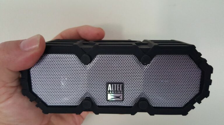 Read more about the article Altec Lansing LifeJacket 3 Bluetooth Speaker User Manual