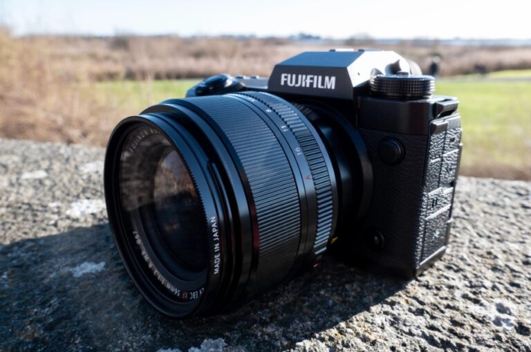 Read more about the article Fujifilm Fujinon XF56mm WR Lens Owner Manual